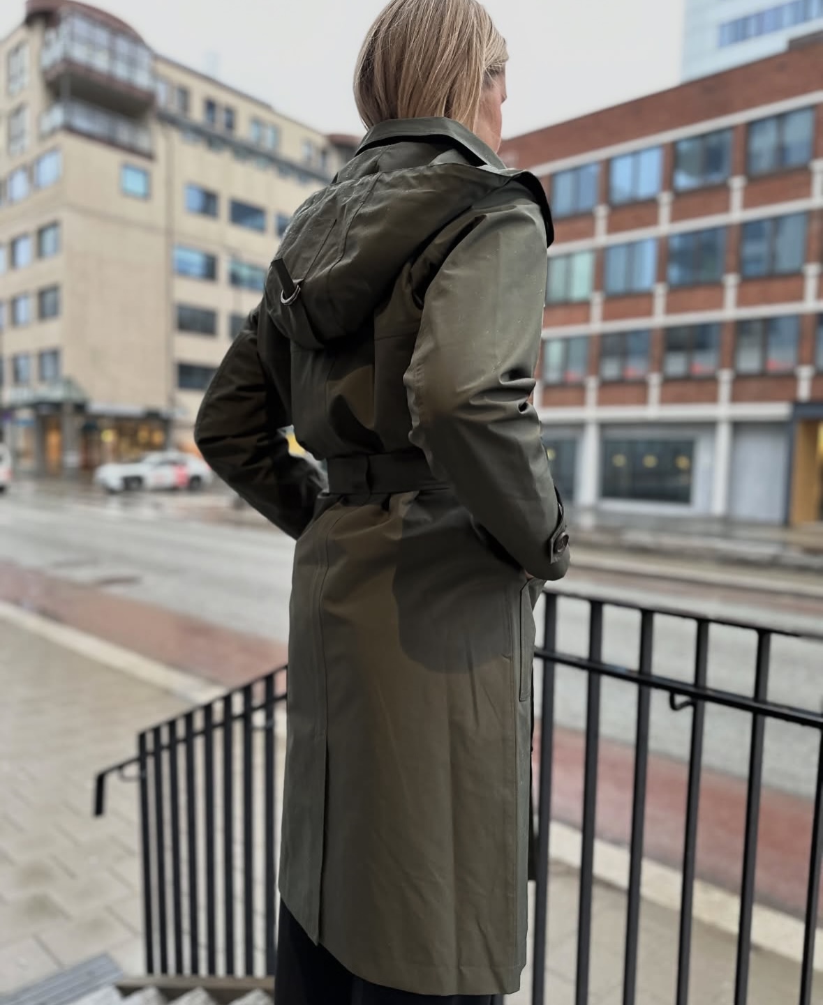 ALEKSANDER TRENCHCOAT
