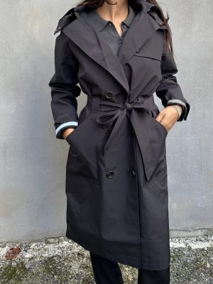 TRENCH COAT