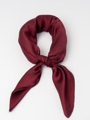 SMALL SCARF
