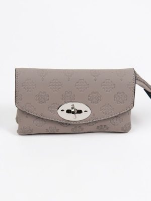 DANIELLA CLUTCH
