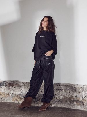 BACK PRINT STUDIO SWEAT