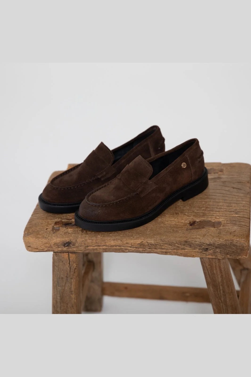 THE BEAUTY LOAFER