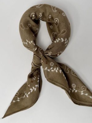 SMALL PRINTED SCARF