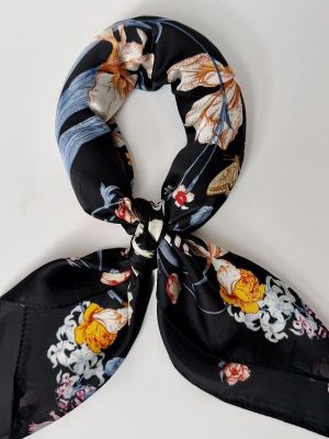SMALL PRINTED SCARF