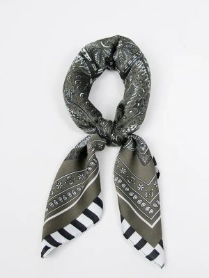 SMALL PRINT SCARF