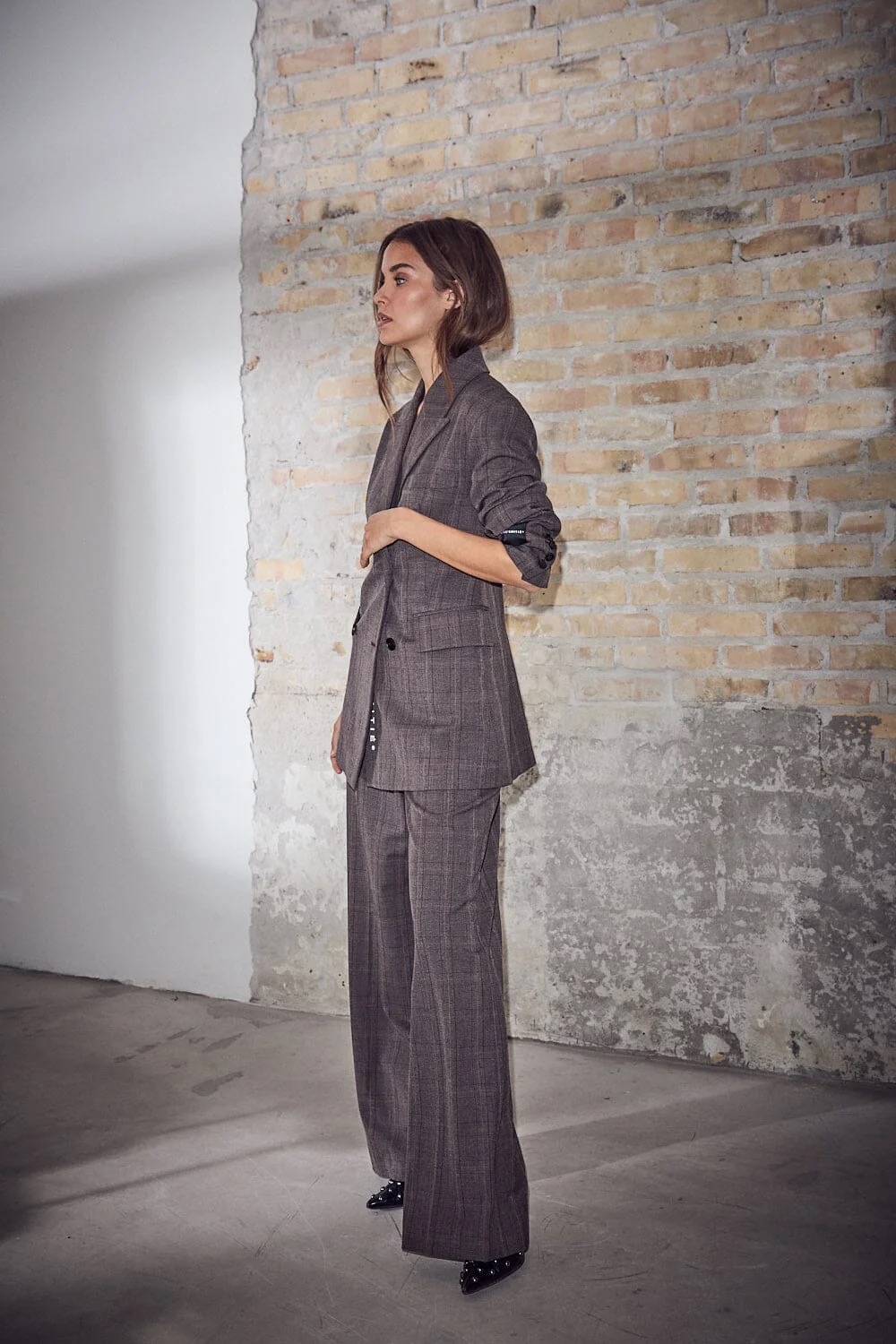 WAIST FIT CHECK BLAZER