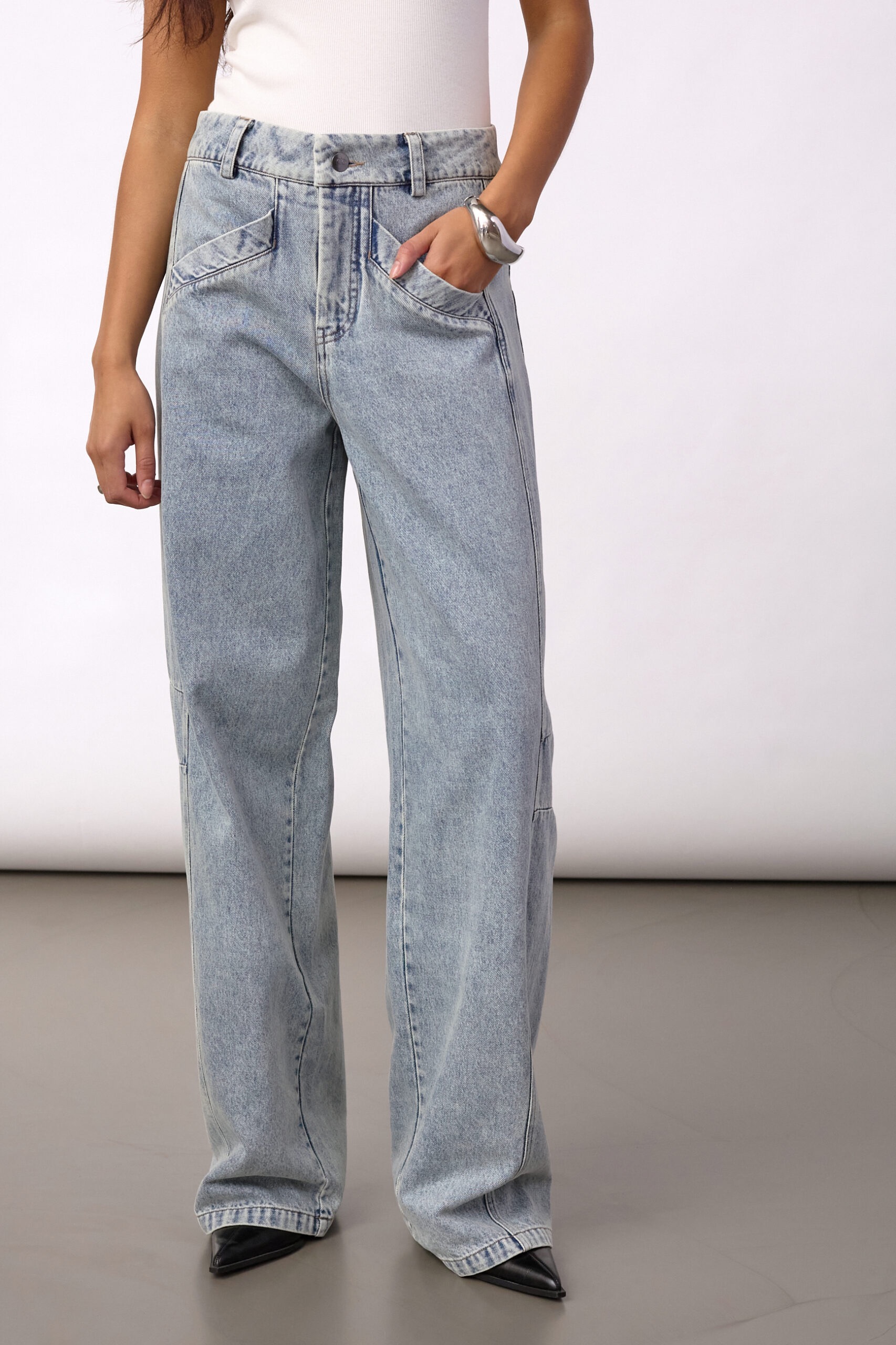 JACKSONCC BARREL JEANS