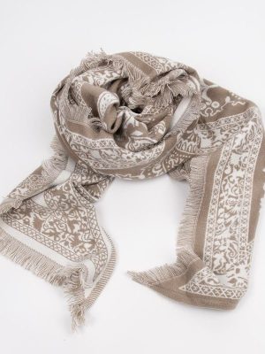 BIG TRAINGLE SCARF