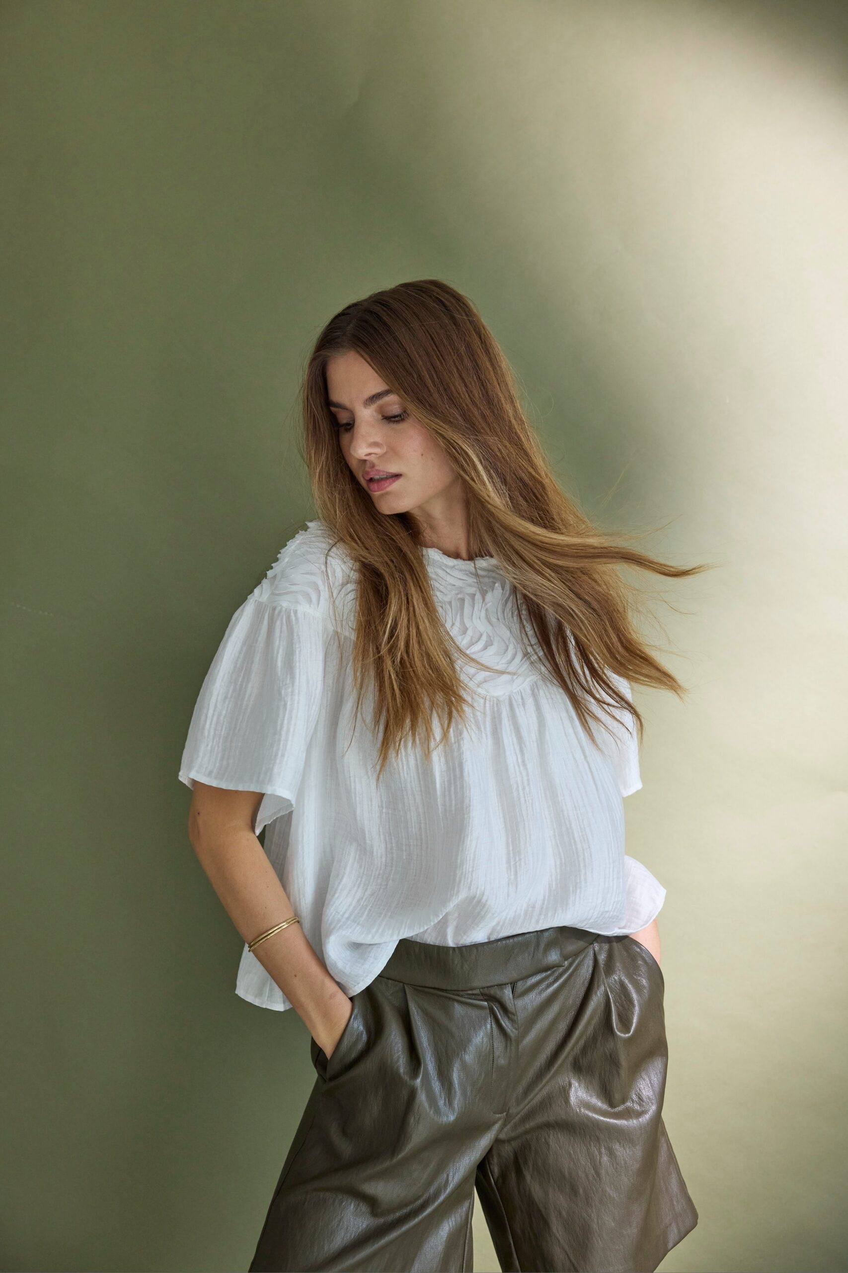 GITT PLEAT SHORTS