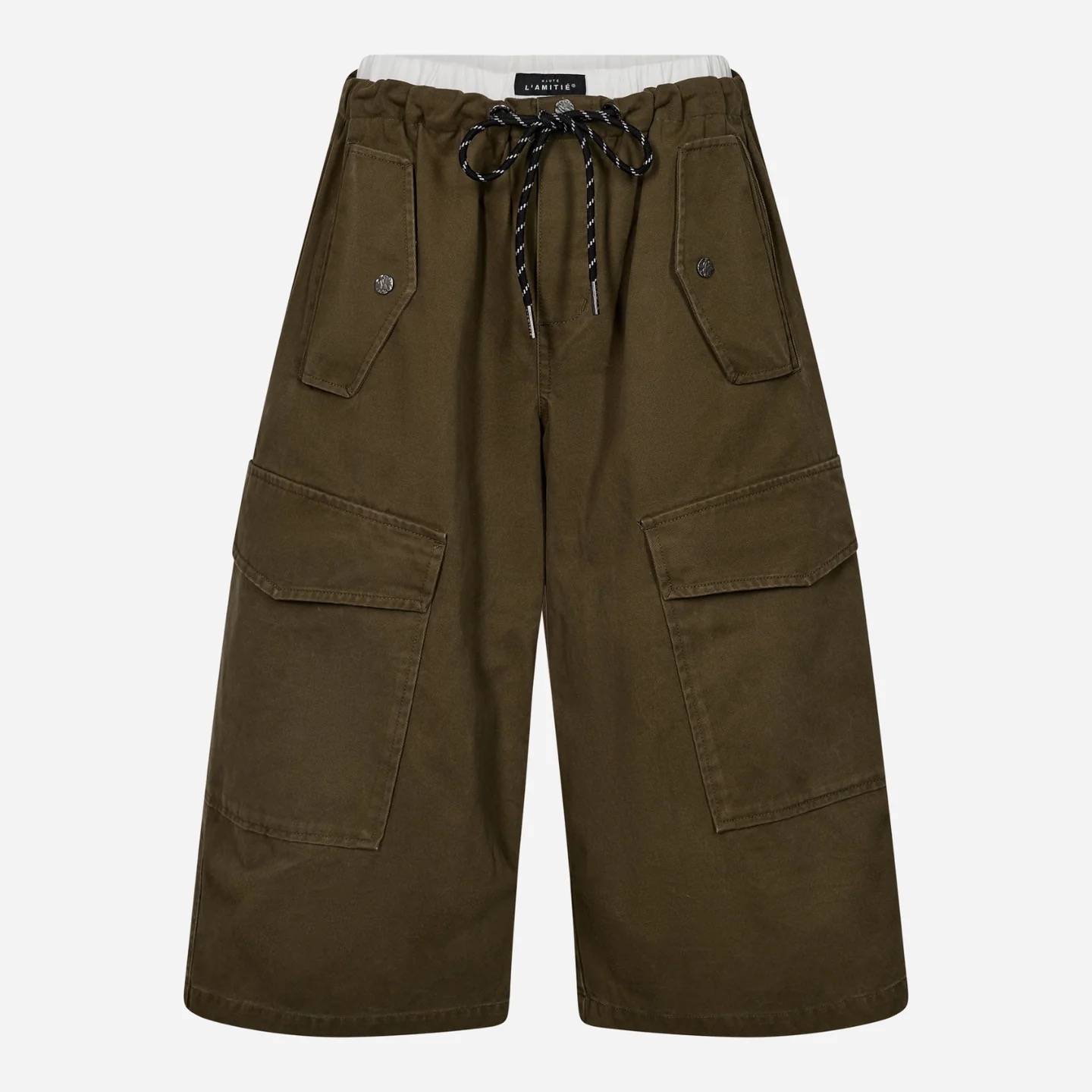PULL ON CARGO BERMUDAS